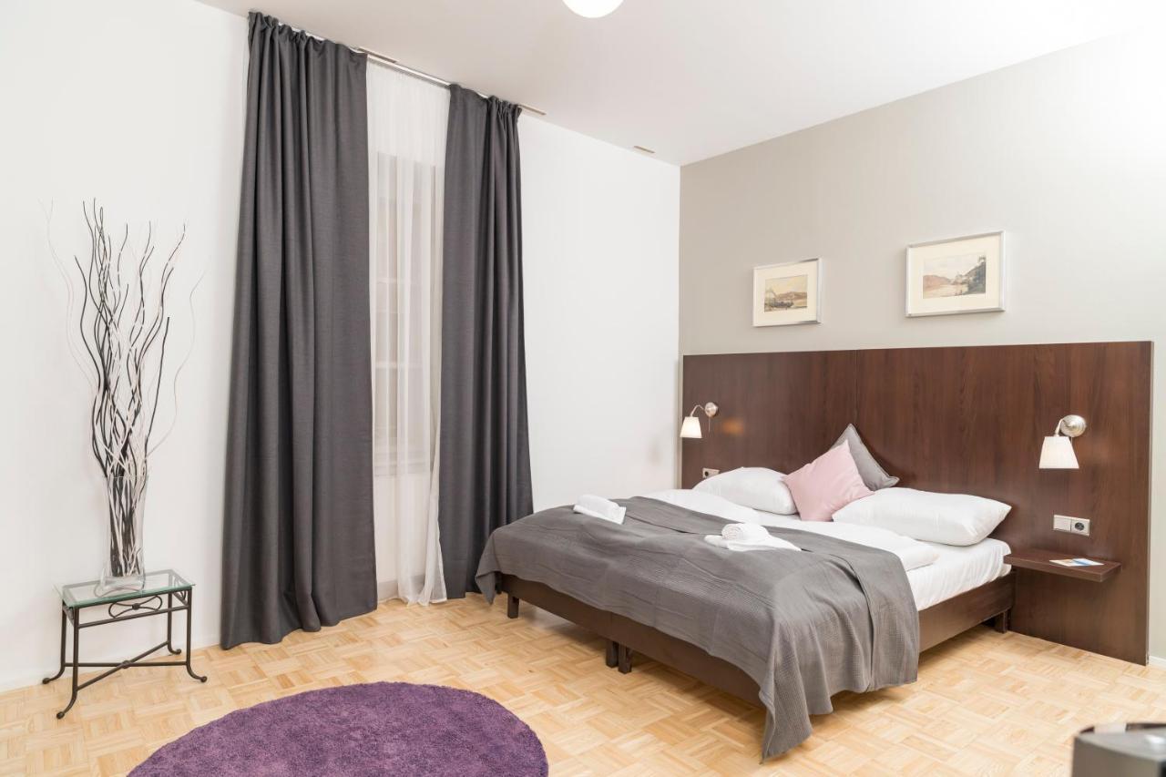 Stephansdom Premium Apartments Вена Экстерьер фото